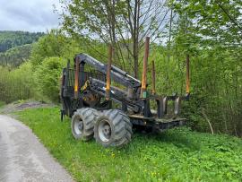 Traktorius VALTRA T193 | Miškų ūkio mašinos | Medžio apdirbimo mašinos | KOMITrade s.r.o.