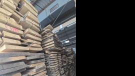 Ąžuolas Staliaus apdirbama mediena |  Kietoji mediena | Mediena | ZEOS Jevíčko s.r.o.