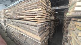 Ąžuolas Staliaus apdirbama mediena |  Kietoji mediena | Mediena | ZEOS Jevíčko s.r.o.